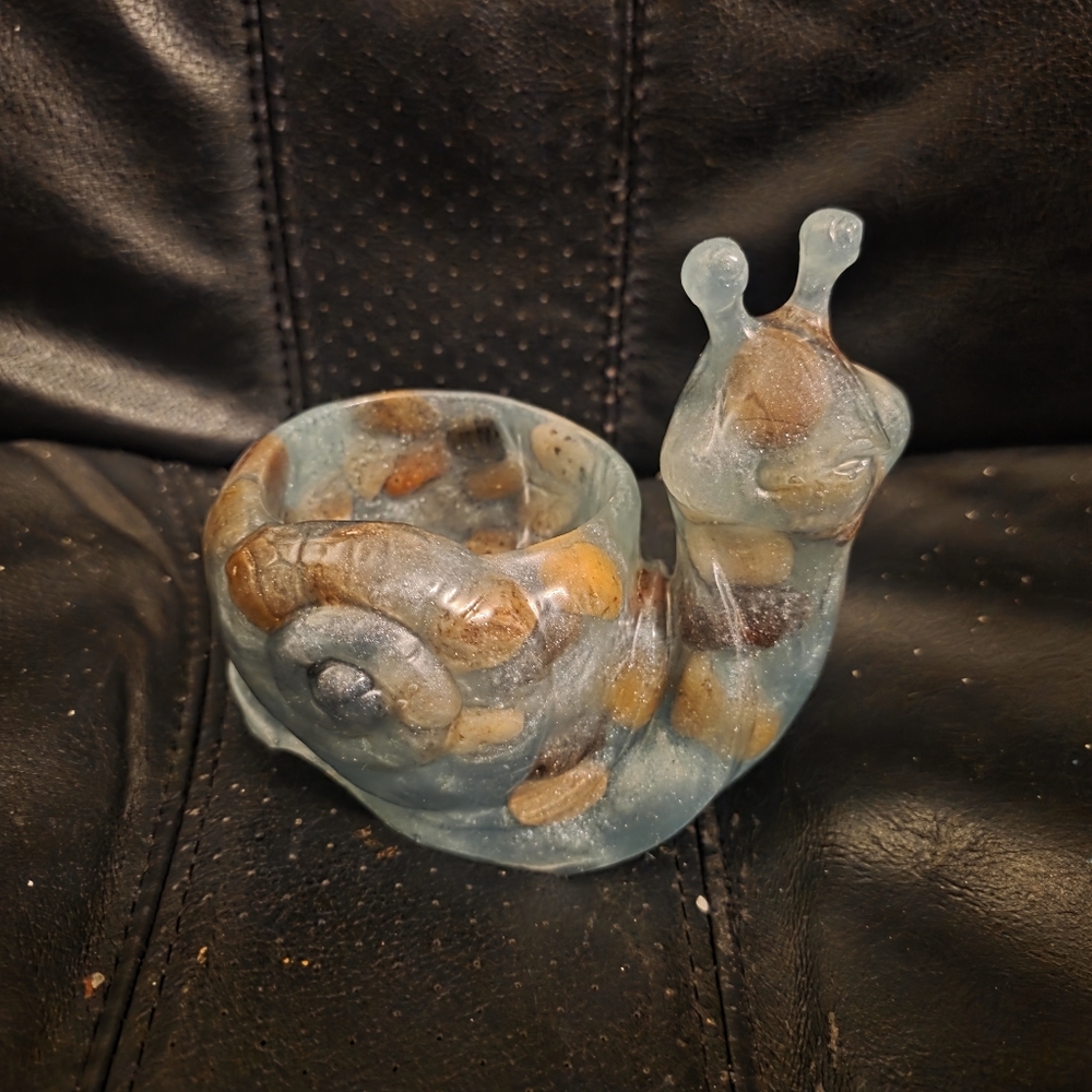 Resin Snail Planter Pot / Vase For Flower, Succulant, Cacti